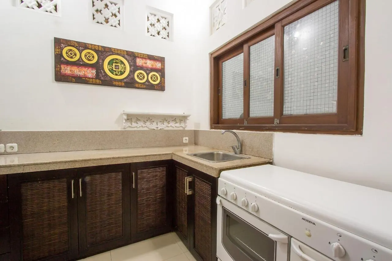 סמיניאק Villa Kamboja Junior